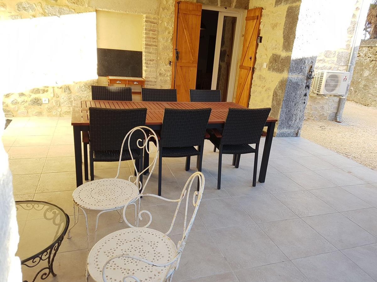 La Maison De Salavas فالون بون دارْك المظهر الخارجي الصورة